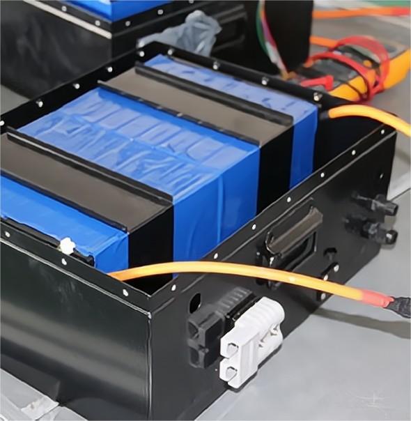 How To Choose The Ideal LiFePO4 Battery for Your Needs?